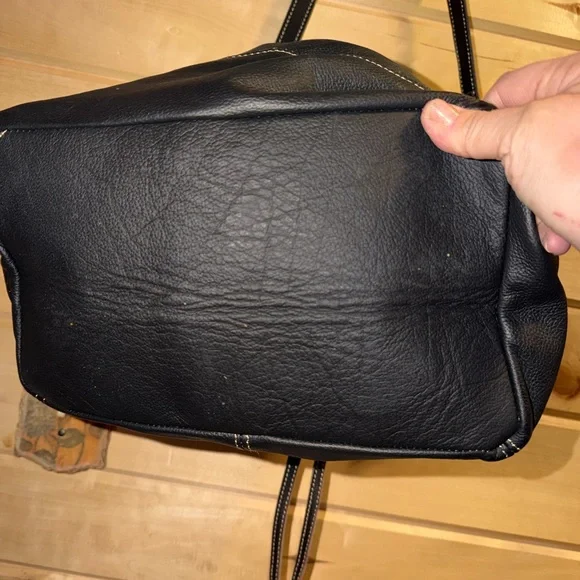 Bhrayna Black Leather Drawstring Shoulder Bag- new - Picture 3 of 4